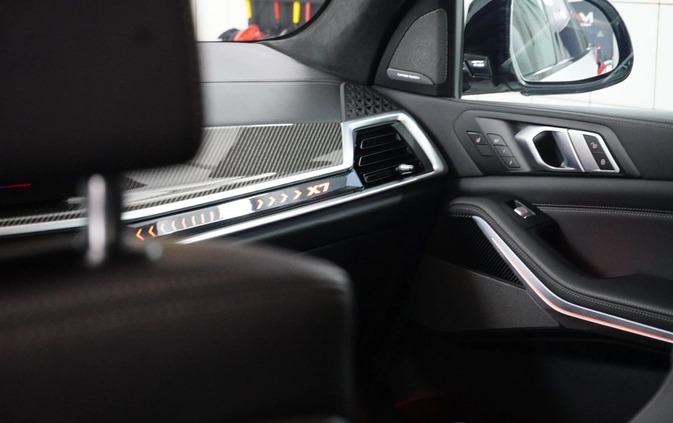 BMW X7 cena 510000 przebieg: 31000, rok produkcji 2023 z Ełk małe 121